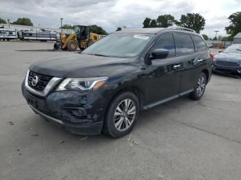  Salvage Nissan Pathfinder