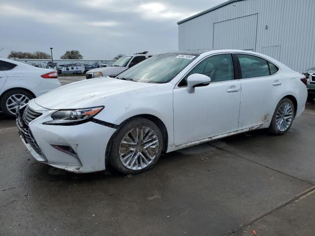  Salvage Lexus Es