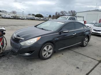  Salvage Hyundai SONATA