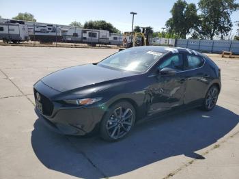  Salvage Mazda 3