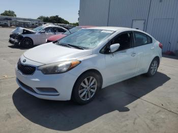  Salvage Kia Forte