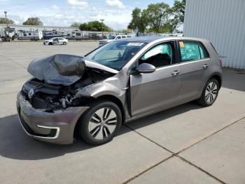  Salvage Volkswagen Golf