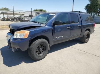  Salvage Nissan Titan