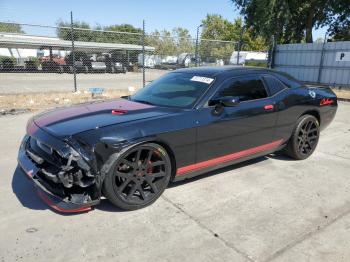  Salvage Dodge Challenger