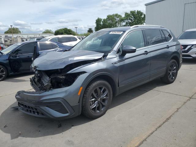 Salvage Volkswagen Tiguan