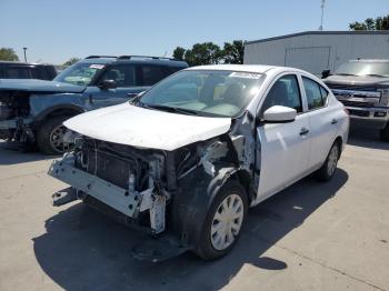  Salvage Nissan Versa
