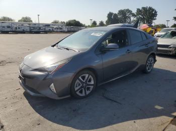  Salvage Toyota Prius