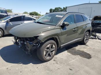  Salvage Hyundai TUCSON