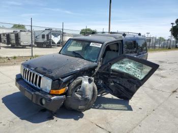  Salvage Jeep Commander