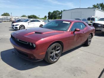  Salvage Dodge Challenger