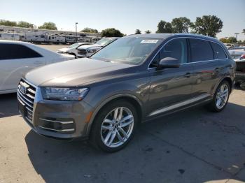  Salvage Audi Q7