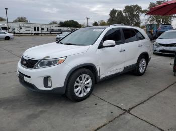  Salvage Kia Sorento