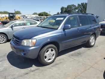  Salvage Toyota Highlander