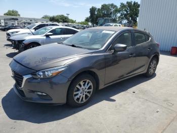  Salvage Mazda 3