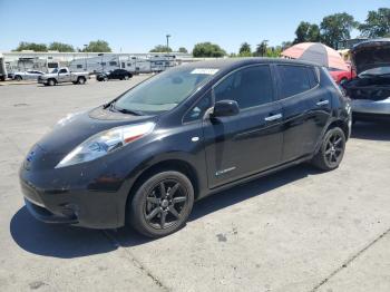  Salvage Nissan LEAF