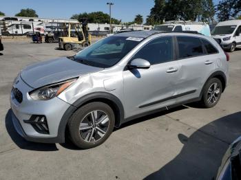  Salvage Kia Niro