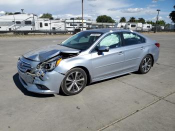  Salvage Subaru Legacy