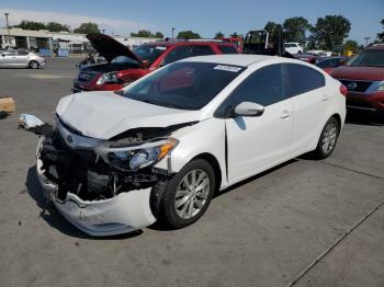  Salvage Kia Forte