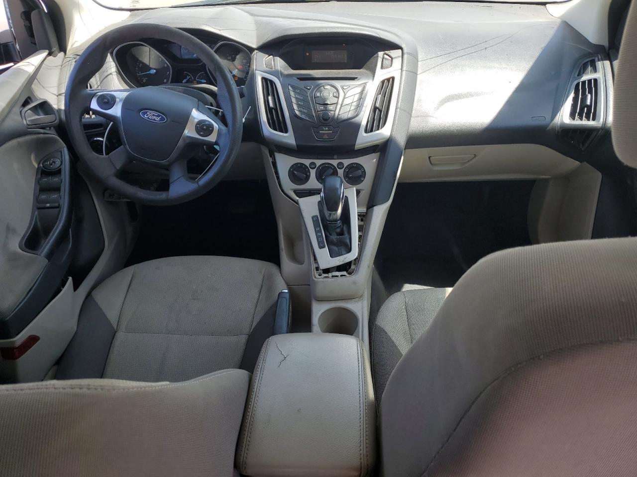 Ford Focus Se Image 11