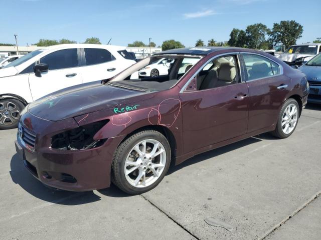  Salvage Nissan Maxima