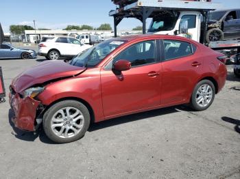  Salvage Toyota Yaris