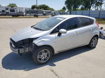  Salvage Ford Fiesta