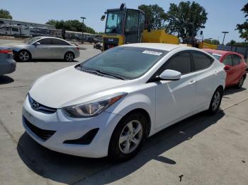  Salvage Hyundai ELANTRA
