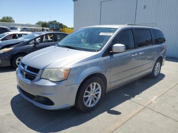  Salvage Dodge Caravan