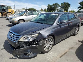  Salvage Toyota Avalon