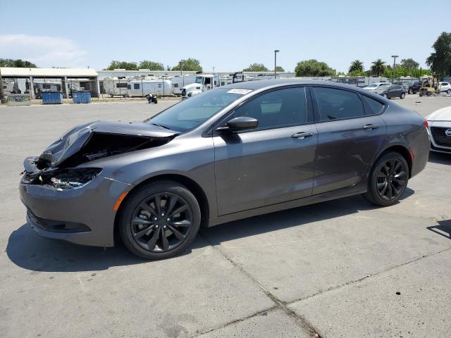  Salvage Chrysler 200