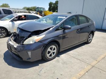  Salvage Toyota Prius