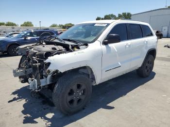  Salvage Jeep Grand Cherokee