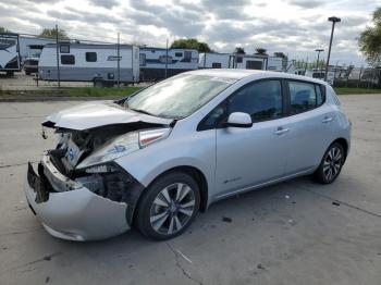  Salvage Nissan LEAF