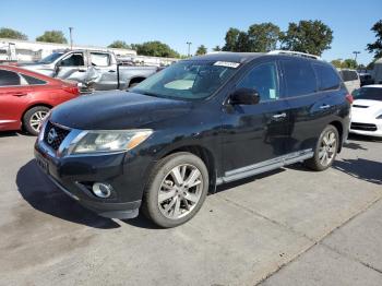  Salvage Nissan Pathfinder