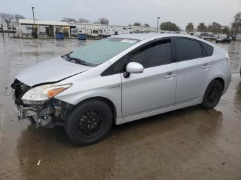  Salvage Toyota Prius