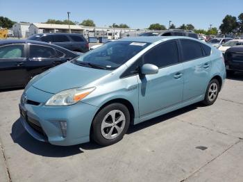  Salvage Toyota Prius