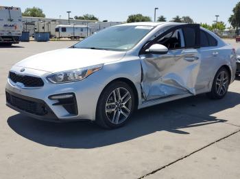  Salvage Kia Forte