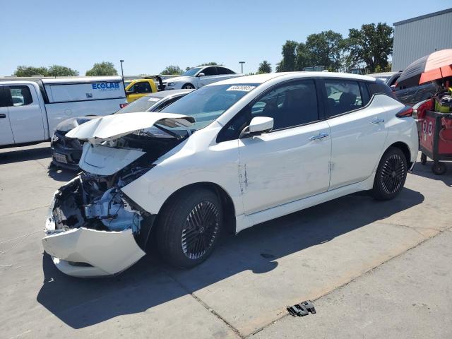  Salvage Nissan LEAF