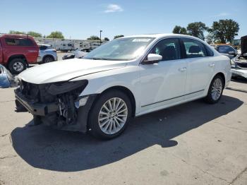  Salvage Volkswagen Passat