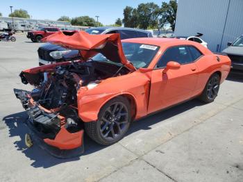  Salvage Dodge Challenger