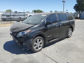  Salvage Toyota Sienna