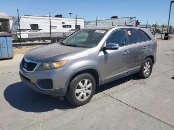  Salvage Kia Sorento