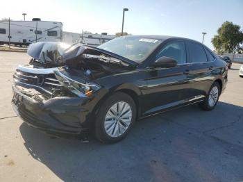  Salvage Volkswagen Jetta