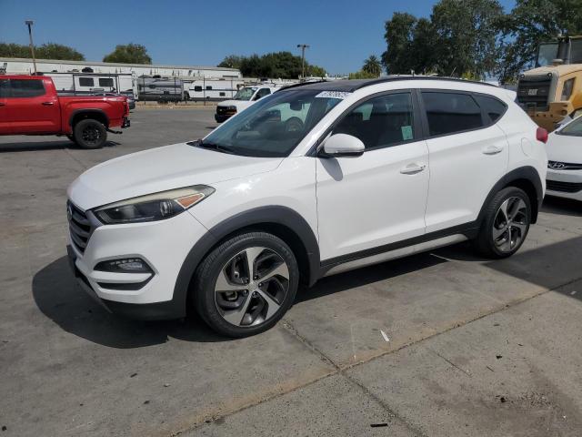  Salvage Hyundai TUCSON