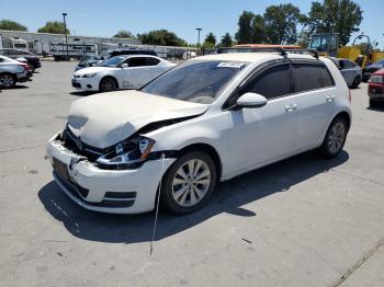  Salvage Volkswagen Golf