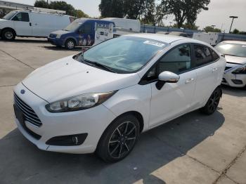  Salvage Ford Fiesta