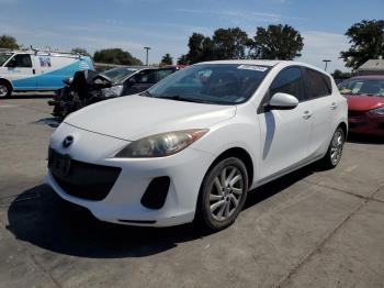  Salvage Mazda 3