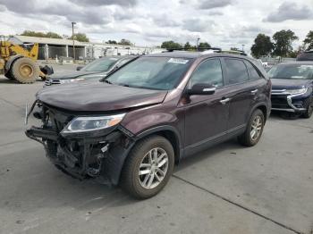  Salvage Kia Sorento