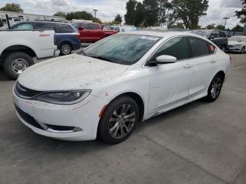  Salvage Chrysler 200