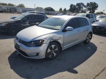  Salvage Volkswagen Golf